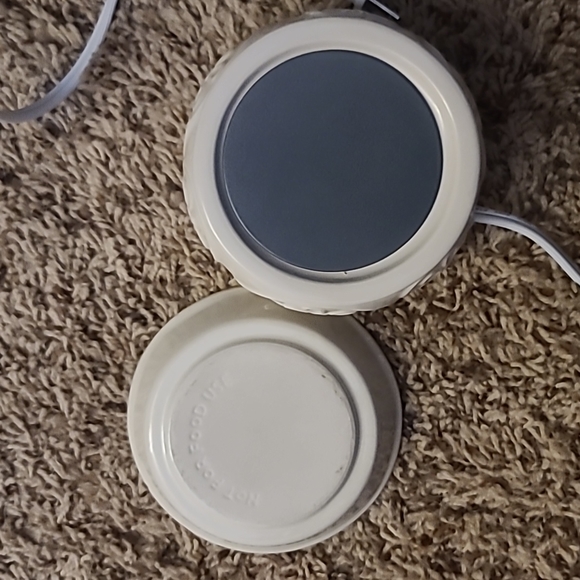 Wax Warmer - Picture 3 of 5